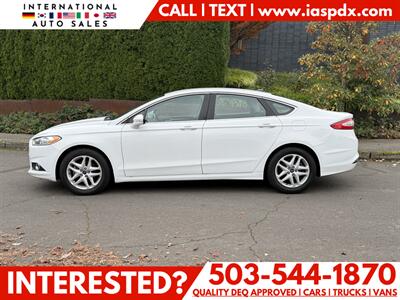 2014 Ford Fusion SE   - Photo 2 - Portland, OR 97216