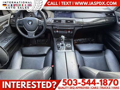 2012 BMW 740i   - Photo 15 - Portland, OR 97216