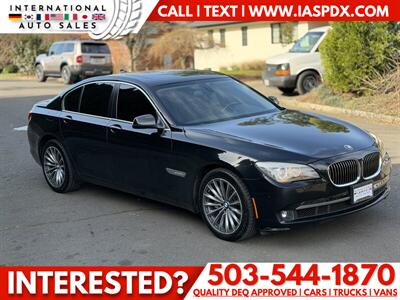 2012 BMW 740i   - Photo 7 - Portland, OR 97216