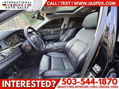 2012 BMW 740i - Twin Turbo i6   - Photo 11 - Portland, OR 97216