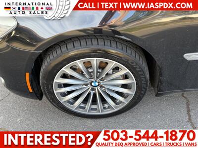 2012 BMW 740i   - Photo 16 - Portland, OR 97216
