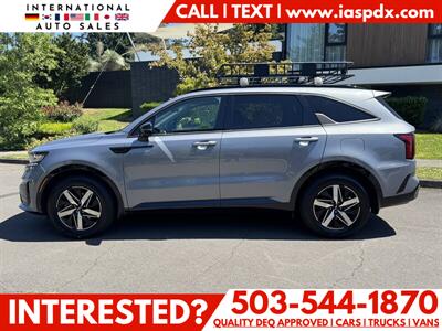 2022 Kia Sorento S   - Photo 2 - Portland, OR 97216