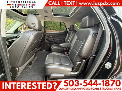 2021 Chevrolet Traverse Premier   - Photo 11 - Portland, OR 97216