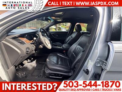2019 Ford Taurus Limited   - Photo 9 - Portland, OR 97216
