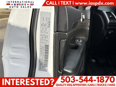 2018 Jeep Grand Cherokee Laredo   - Photo 13 - Portland, OR 97216