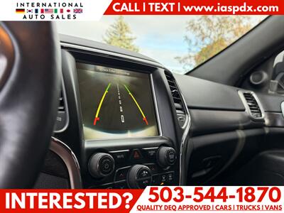 2018 Jeep Grand Cherokee Laredo   - Photo 15 - Portland, OR 97216
