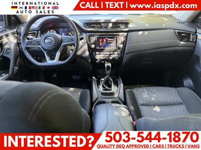 2018 Nissan Rogue SV   - Photo 10 - Portland, OR 97216