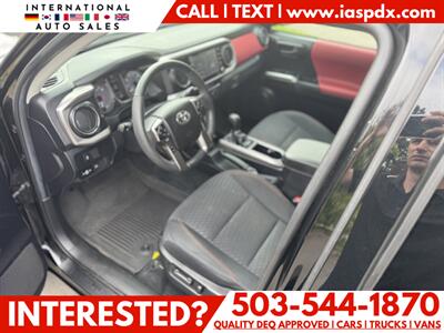 2021 Toyota Tacoma SR5 V6   - Photo 9 - Portland, OR 97216