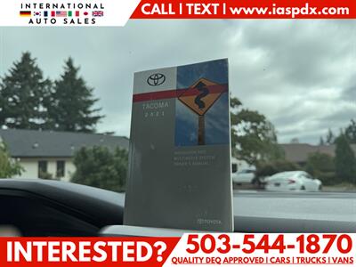 2021 Toyota Tacoma SR5 V6   - Photo 16 - Portland, OR 97216