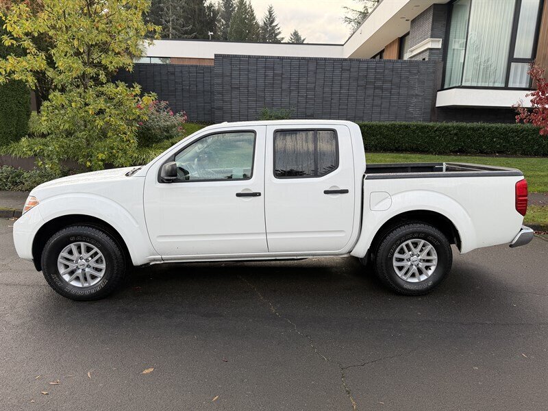 2017 Nissan Frontier S  