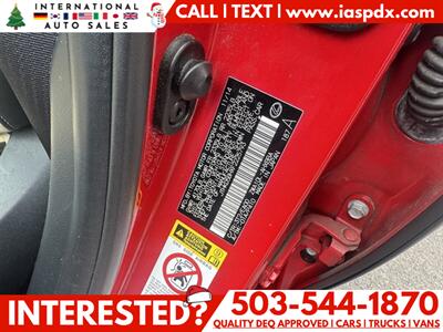 2015 Lexus CT 200h Base - 43MPG   - Photo 11 - Portland, OR 97216