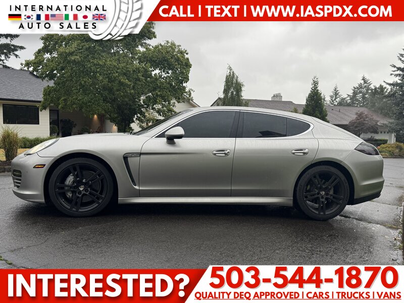 2011 Porsche Panamera 4S  