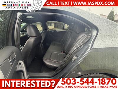 2013 Volkswagen Jetta GLI Autobahn PZEV   - Photo 12 - Portland, OR 97216