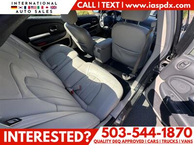 2004 Chrysler 300 Series   - Photo 9 - Portland, OR 97216