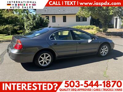 2004 Chrysler 300 Series   - Photo 5 - Portland, OR 97216