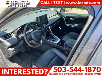 2019 Toyota RAV4 XLE Premium   - Photo 8 - Portland, OR 97216