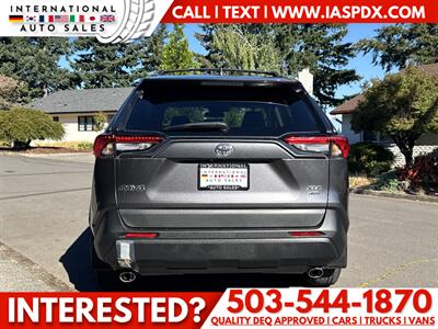 2024 Toyota RAV4 XLE - Photo 4 - Portland, OR 97216