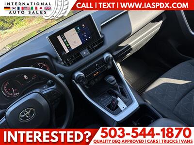 2024 Toyota RAV4 XLE - Photo 10 - Portland, OR 97216