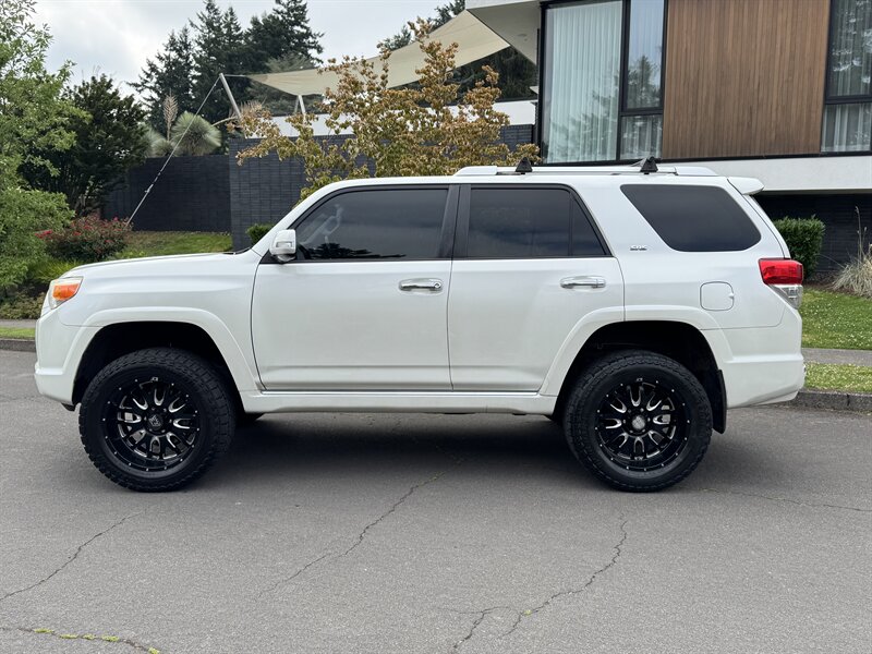 2011 Toyota 4Runner SR5 V6  
