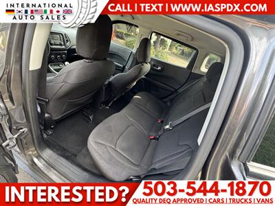 2017 Jeep Compass Sport   - Photo 12 - Portland, OR 97216