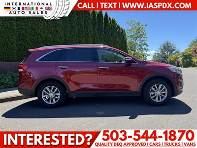 2017 Kia Sorento L   - Photo 6 - Portland, OR 97216