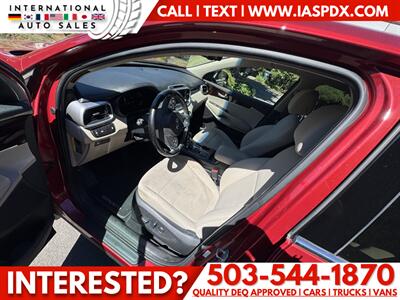 2017 Kia Sorento L   - Photo 9 - Portland, OR 97216