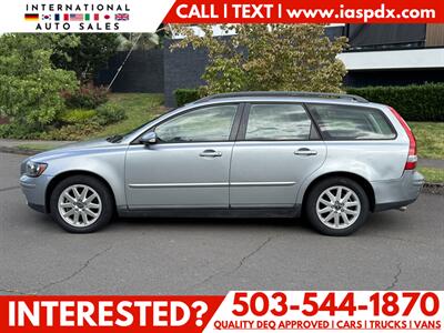 2006 Volvo V50 T5   - Photo 2 - Portland, OR 97216
