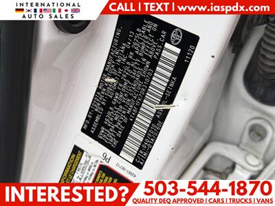 2013 Toyota Camry LE   - Photo 12 - Portland, OR 97216