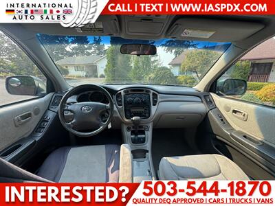 2002 Toyota Highlander - Photo 11 - Portland, OR 97216