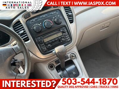 2002 Toyota Highlander - Photo 10 - Portland, OR 97216