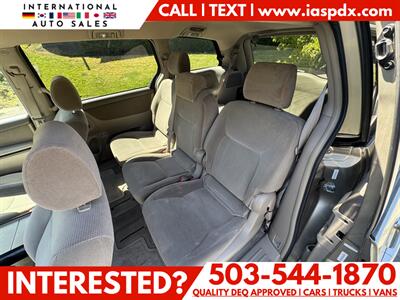 2004 Toyota Sienna CE 7 Passenger   - Photo 10 - Portland, OR 97216