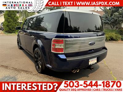 2011 Ford Flex Limited - Photo 3 - Portland, OR 97216