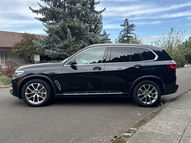 2023 BMW X5 xDrive40i  