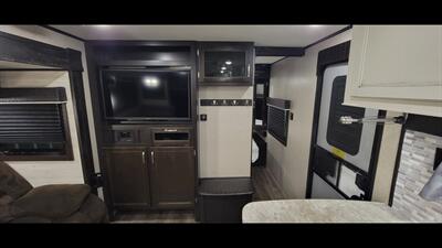 2021 JAYCO JAYFLIGHT 28BHBE   - Photo 25 - Aurora, MO 65605