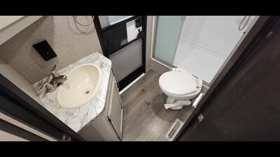 2021 JAYCO JAYFLIGHT 28BHBE   - Photo 28 - Aurora, MO 65605