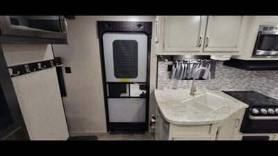 2021 JAYCO JAYFLIGHT 28BHBE   - Photo 13 - Aurora, MO 65605