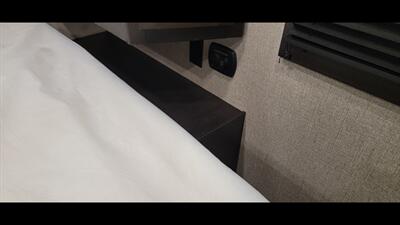 2021 JAYCO JAYFLIGHT 28BHBE   - Photo 37 - Aurora, MO 65605