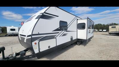 2022 DUTCHMEN COLEMAN 2715RLT   - Photo 4 - Aurora, MO 65605