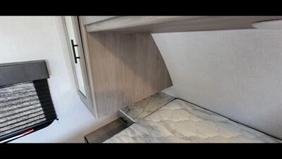 2022 DUTCHMEN COLEMAN 2715RLT   - Photo 38 - Aurora, MO 65605