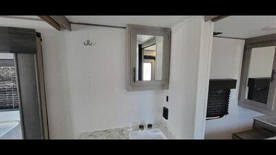 2022 DUTCHMEN COLEMAN 2715RLT   - Photo 32 - Aurora, MO 65605