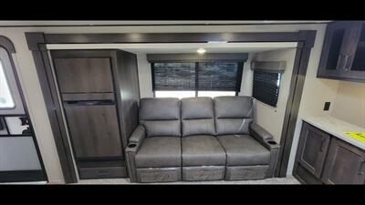 2023 GRAND DESIGN TRANSCEND 315 BH   - Photo 22 - Aurora, MO 65605