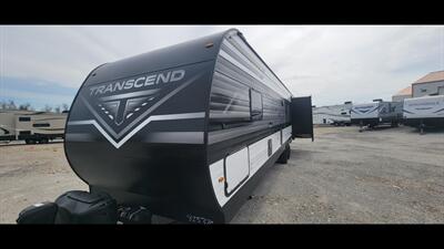 2023 GRAND DESIGN TRANSCEND 315 BH   - Photo 4 - Aurora, MO 65605