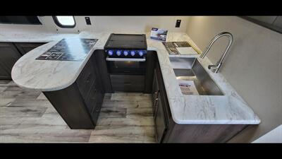 2023 GRAND DESIGN TRANSCEND 315 BH   - Photo 17 - Aurora, MO 65605