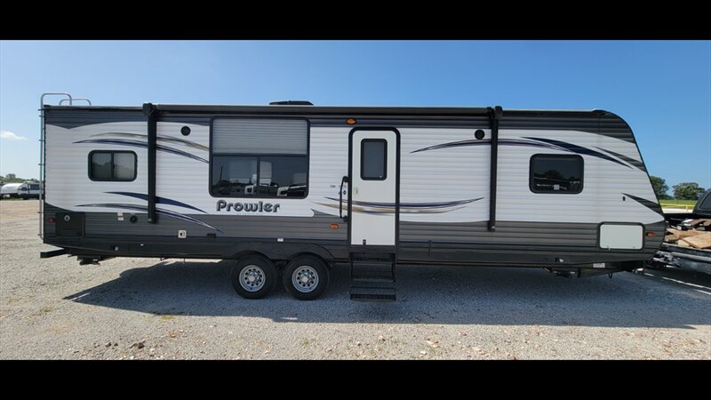 2017 HEARTLAND PROWLER 29RKS  