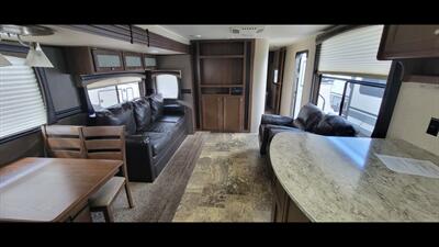 2017 HEARTLAND PROWLER 29RKS   - Photo 7 - Aurora, MO 65605