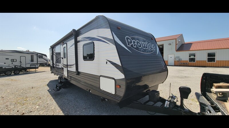 2017 HEARTLAND PROWLER 29RKS  