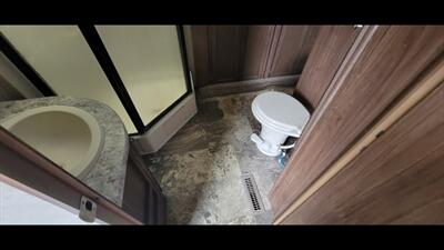 2017 HEARTLAND PROWLER 29RKS   - Photo 12 - Aurora, MO 65605