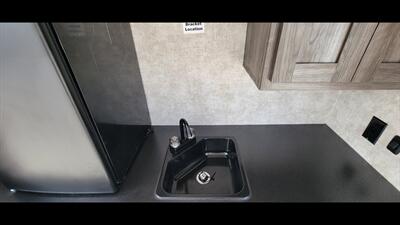 2018 HIGHLAND RIDGE MESA RIDGE 3310BH   - Photo 59 - Aurora, MO 65605