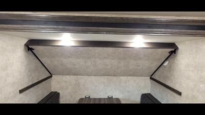 2018 HIGHLAND RIDGE MESA RIDGE 3310BH   - Photo 36 - Aurora, MO 65605