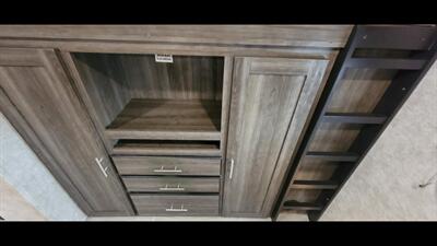 2018 HIGHLAND RIDGE MESA RIDGE 3310BH   - Photo 38 - Aurora, MO 65605